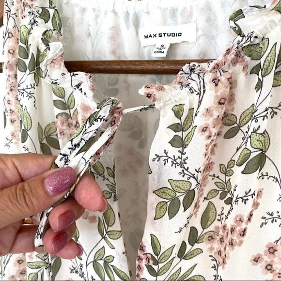 Max  Studio blouson tank top with keyhole opening & centre front tie, loose fit - Picture 4 of 10